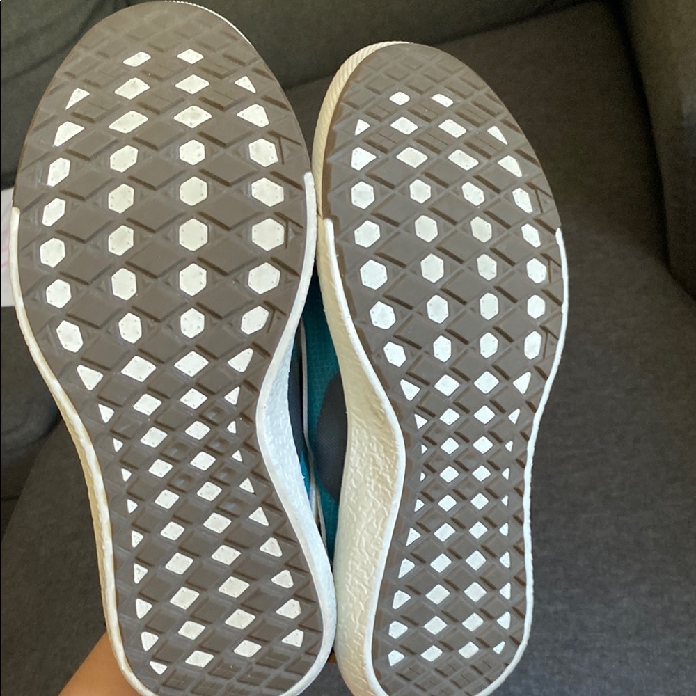 Vans Black and Blue Ultrarange EXO Sneakers with Athletic Design women’s size 7 - Picture 12 of 12